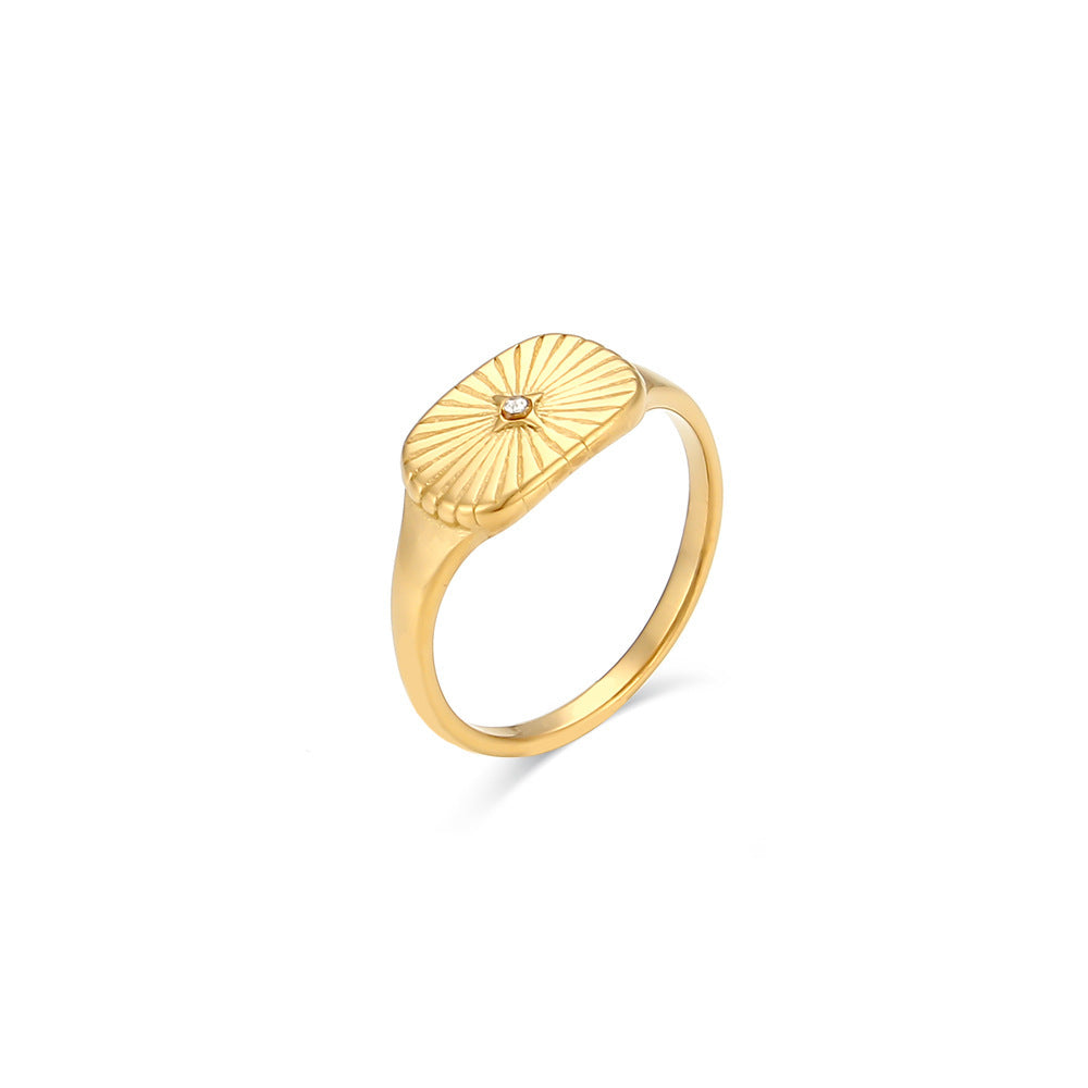 Aglaia Gold Ring